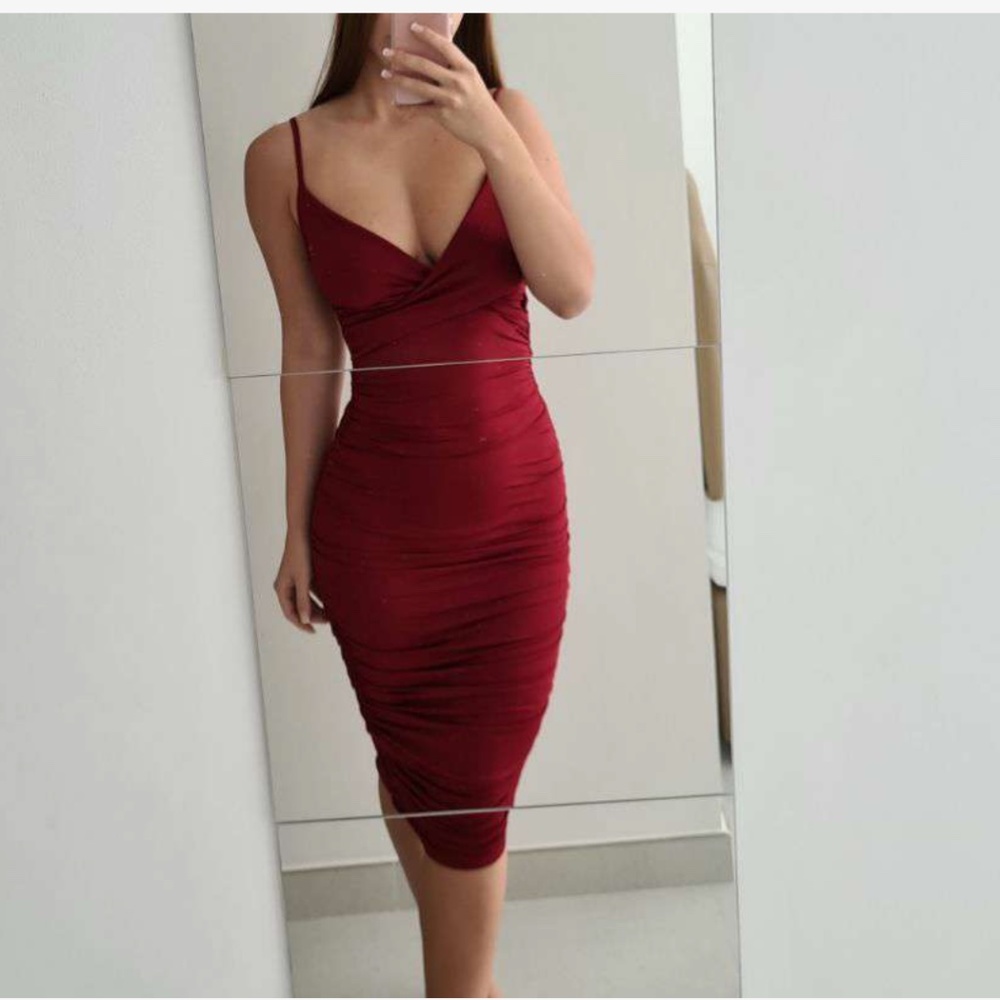 Burgundy Ruched Slim V-Neck Cami Midi Dress - Picture 13 of 15